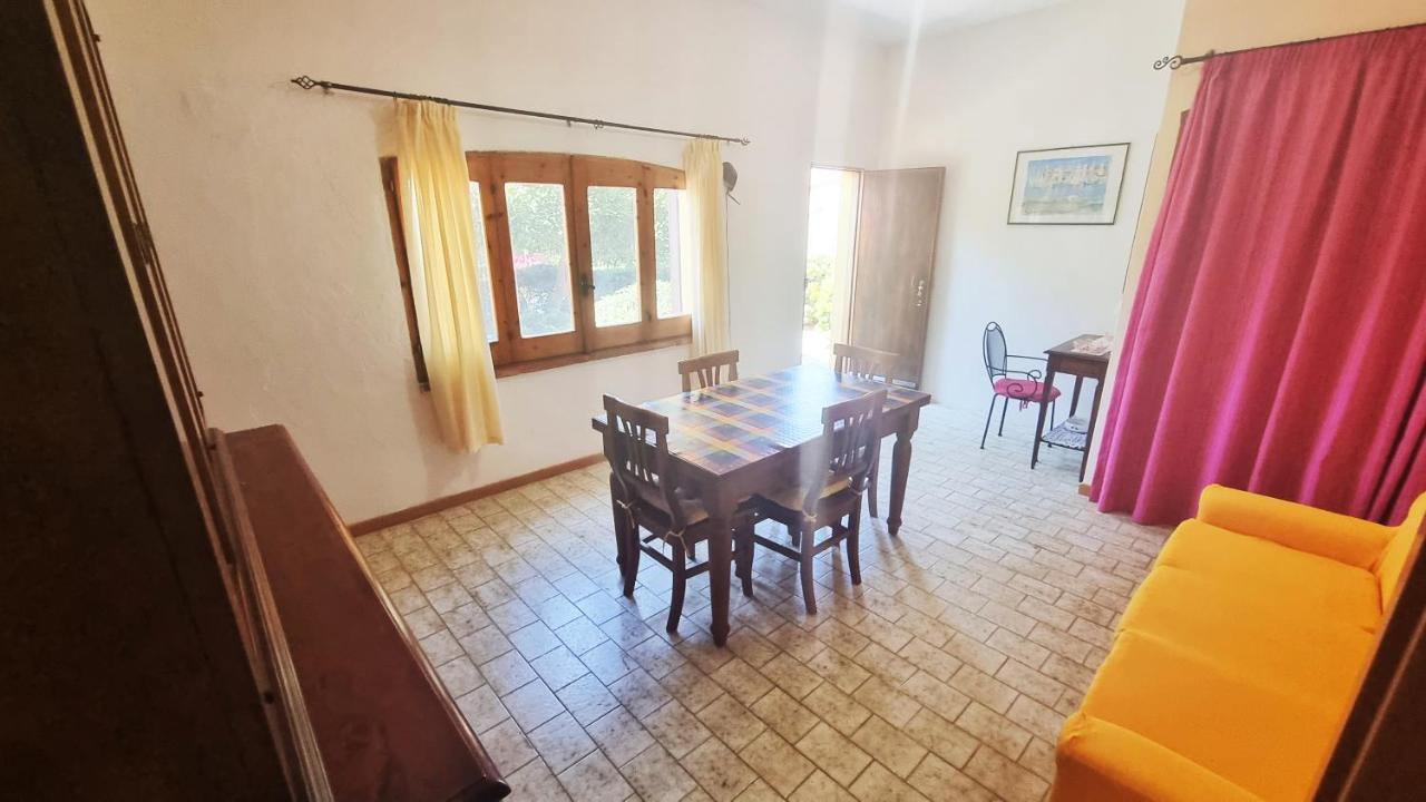 La Baia Apartments Sa Rocca Tunda Екстер'єр фото