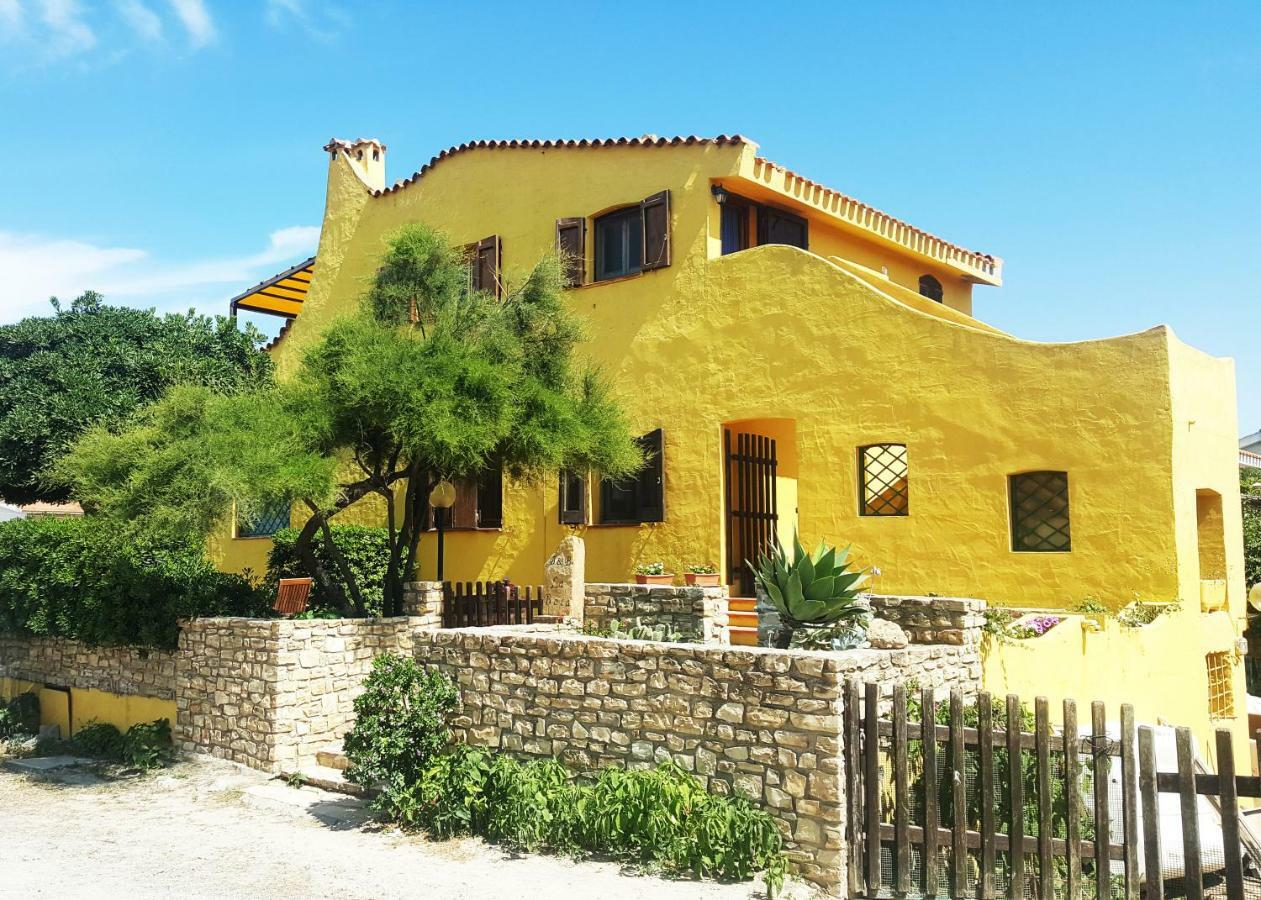 La Baia Apartments Sa Rocca Tunda Екстер'єр фото